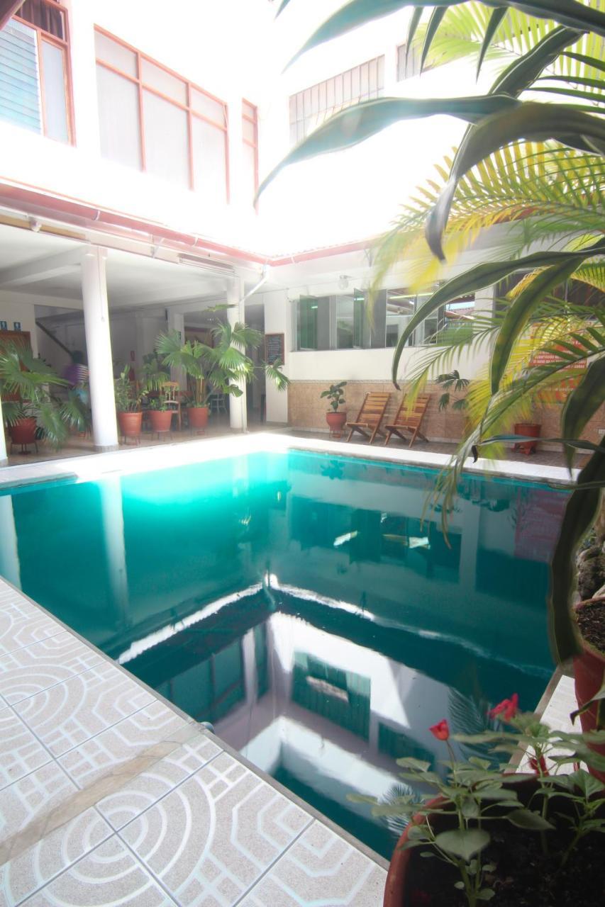 Hotel Rio Mayo モヨバンバ エクステリア 写真